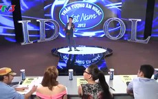 Chết cười với màn 'tra tấn' BGK của thí sinh Vietnam Idol 2013